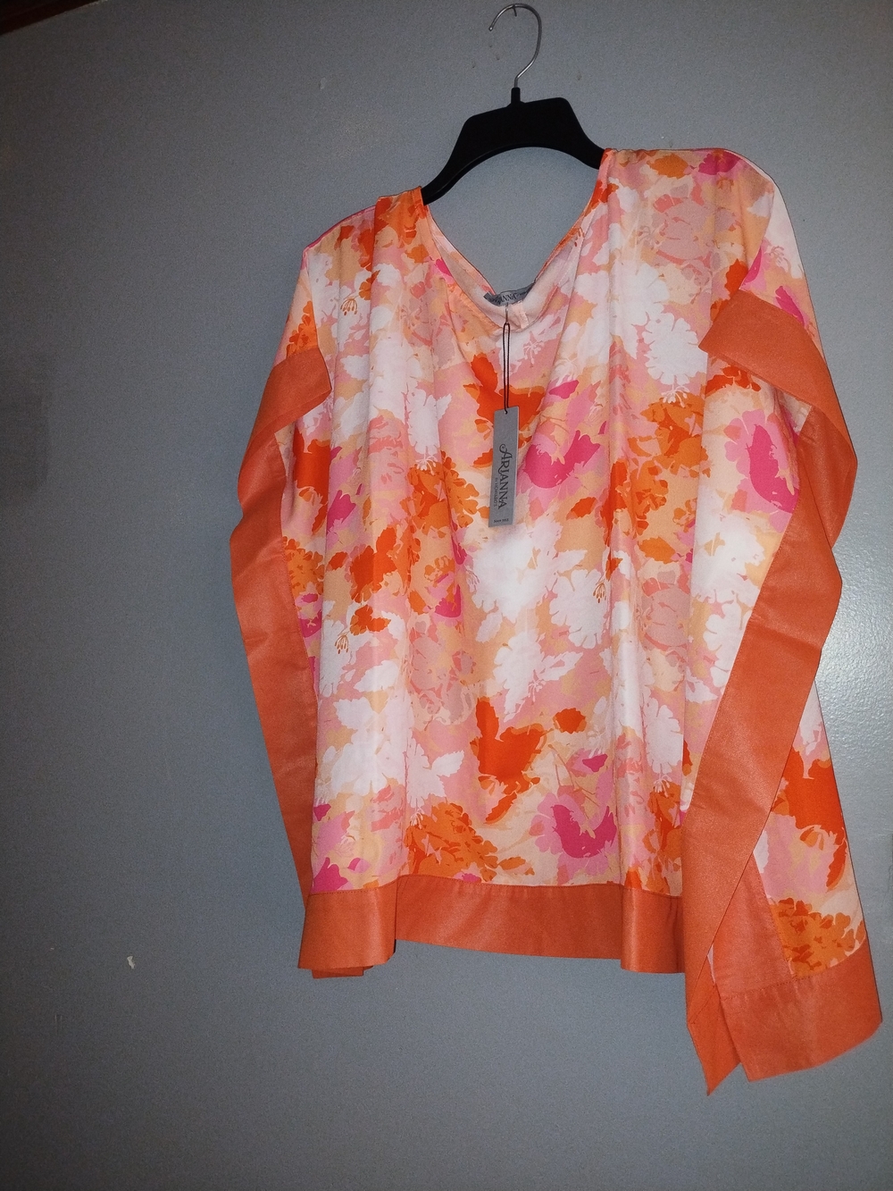Floral Orange & Pink Long-Sleeve V-Neck Blouse
